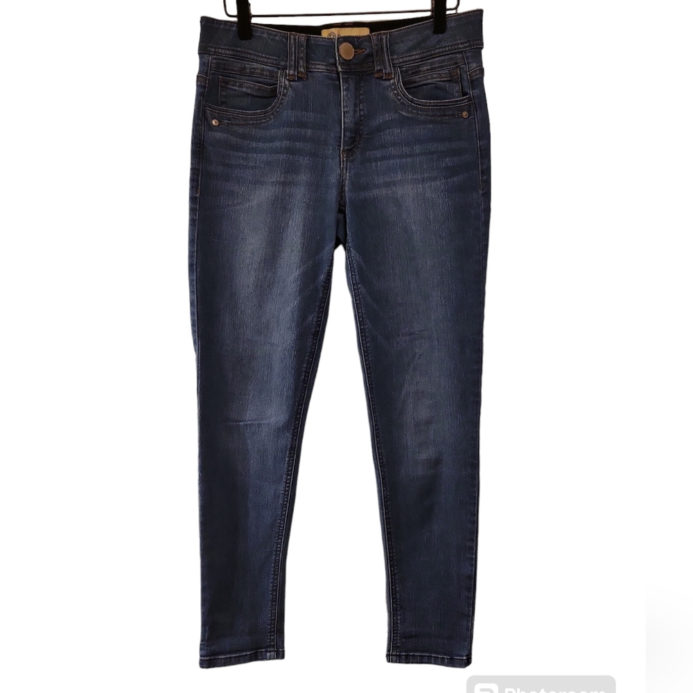 Democracy, Jeans, "Ab" Technology, Mid Rise Ankle, Med Denim, Women's sz 6, L- 4